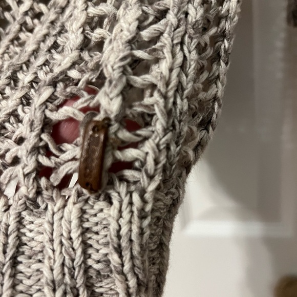 Roots Cardigan - Picture 3 of 4